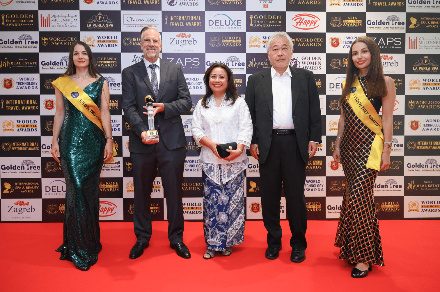 Winners celebrating at the International Travel Awards gala