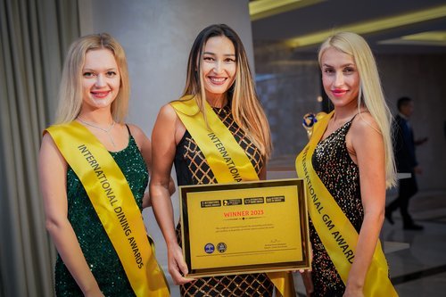 International Restaurant Awards gala moment